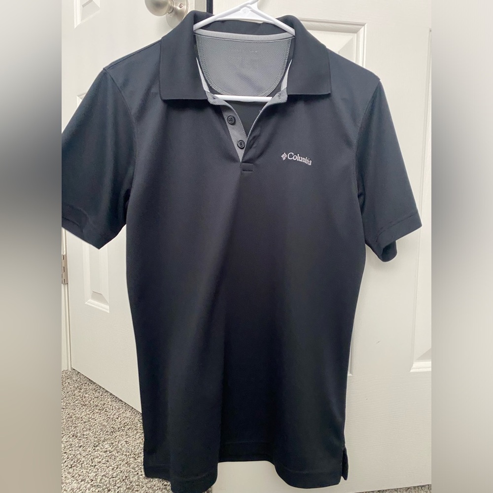 Black and Blue Columbia SS Shirts